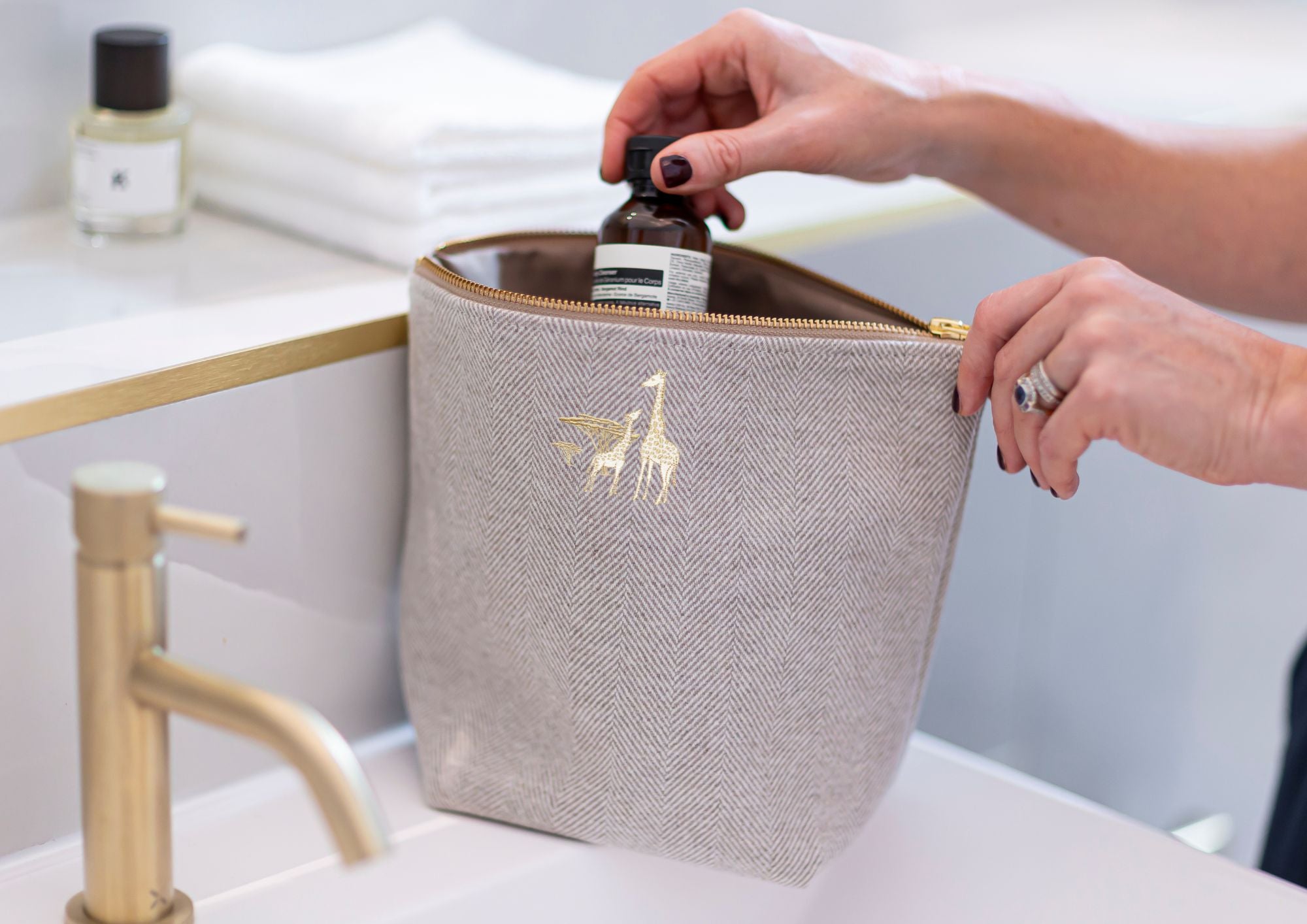 Wild Grace Skye Washbag