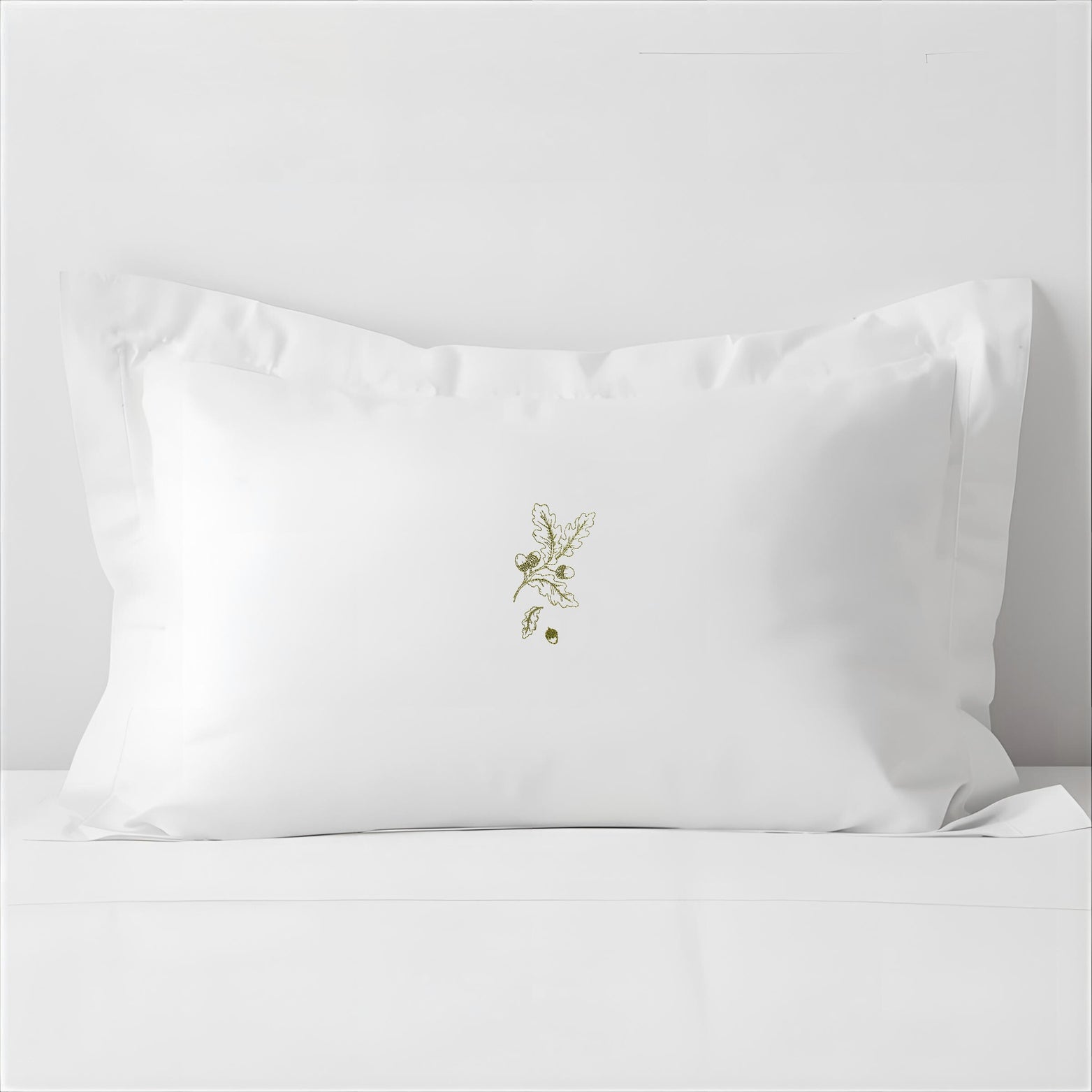 Whispering Oak Signature Oxford Pillowcase