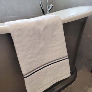 gillt-nicolson-corded-stitch-towels